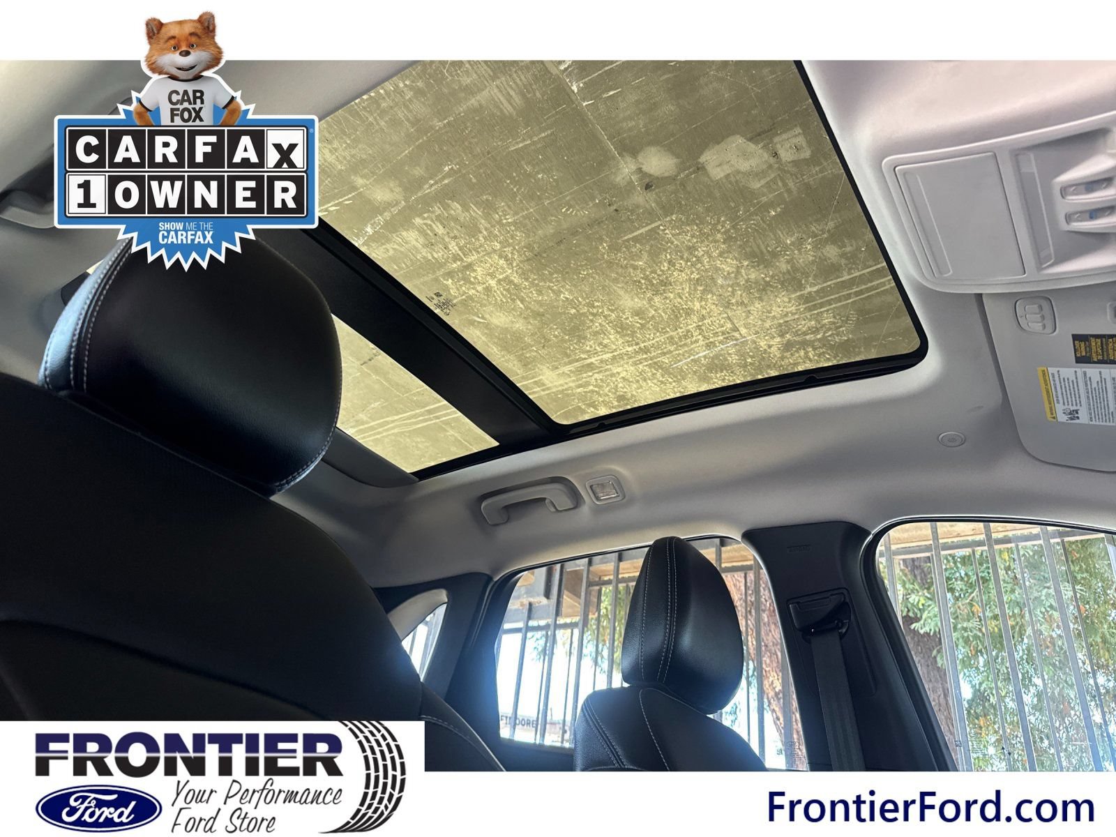 Used 2025 Ford Escape SE w/ PHEV Premium Package FWD image 18