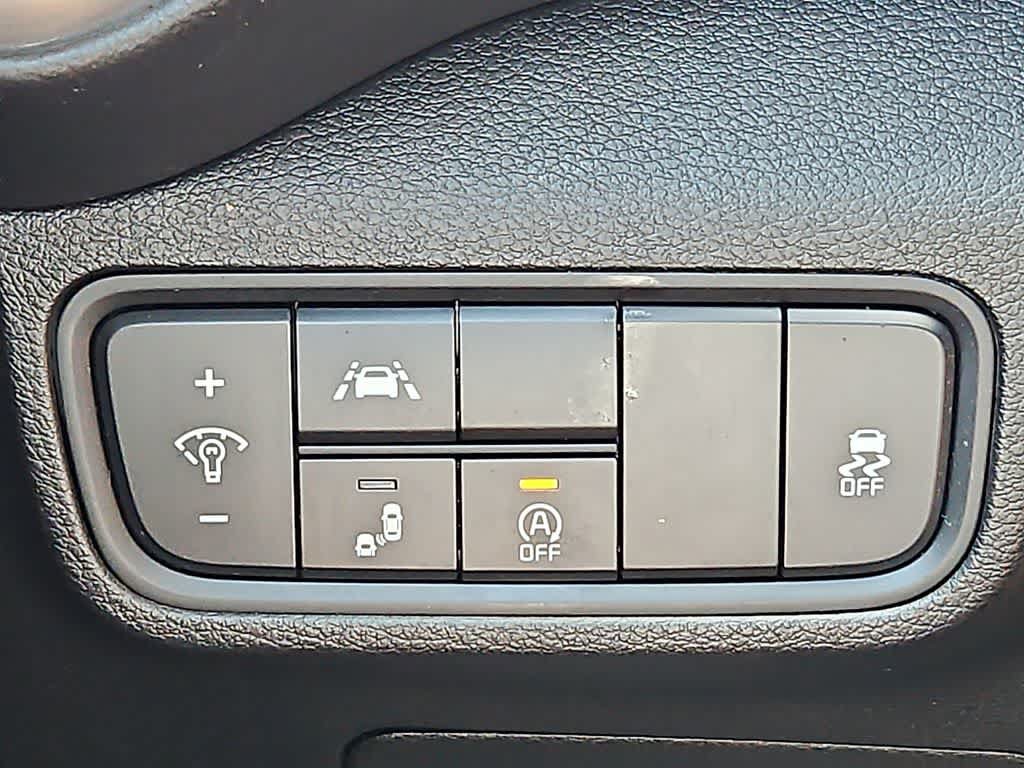 Used 2022 Kia Soul LX w/ Technology Package FWD image 22