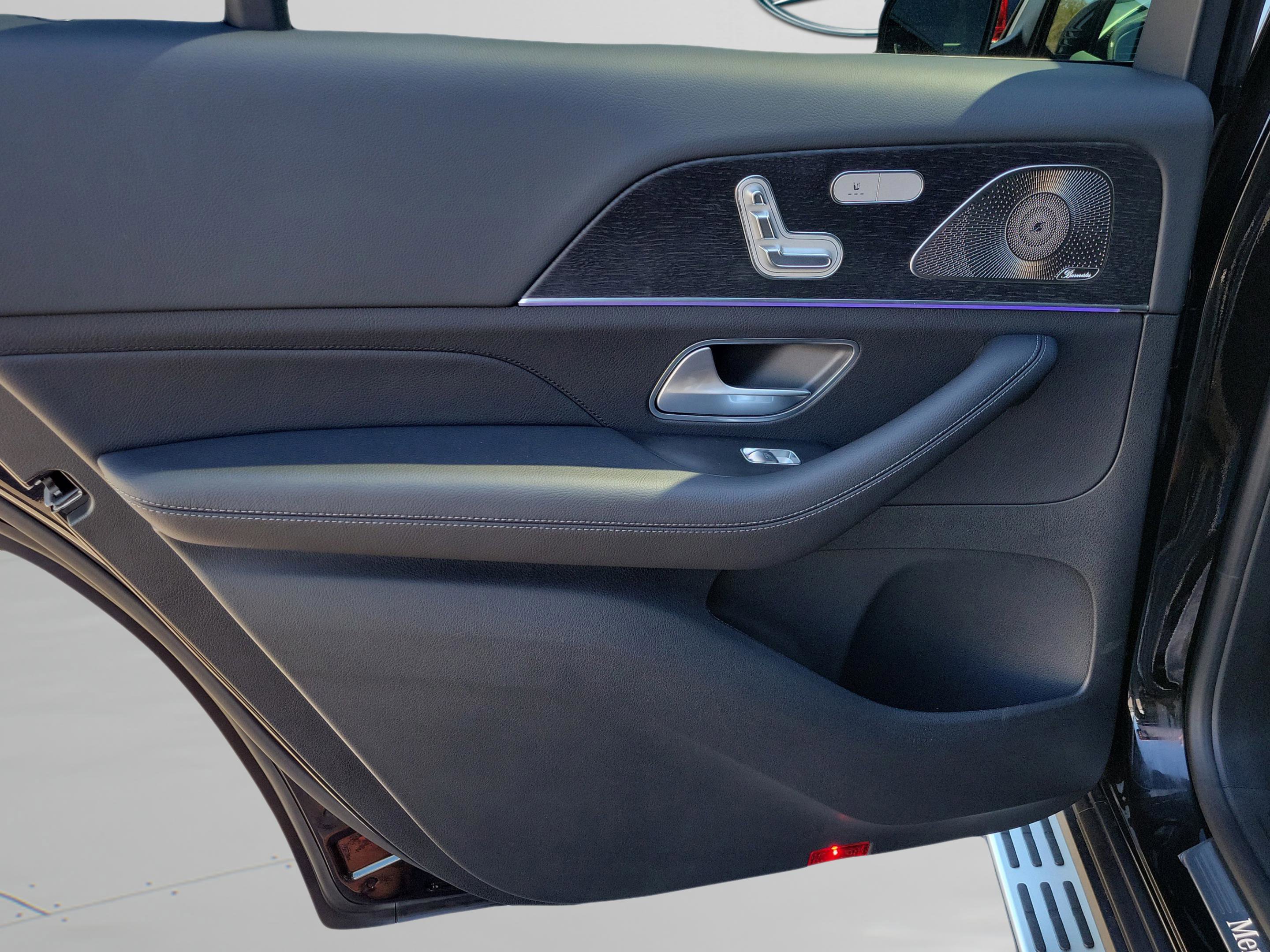 New 2026 Mercedes-Benz GLS 580 4MATIC image 30