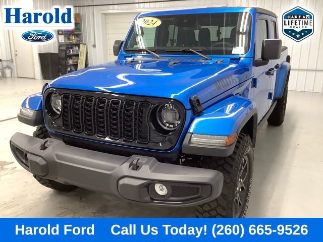 Used 2024 Jeep Gladiator Sport image 3