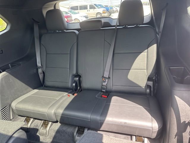 Used 2025 Buick Enclave Sport Touring w/ Power Package AWD/4WD image 57