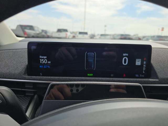 Used 2023 Ford Mustang Mach-E Premium AWD/4WD image 4