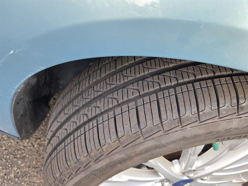 Used 2012 Ford Focus Electric Hatchback FWD image 26