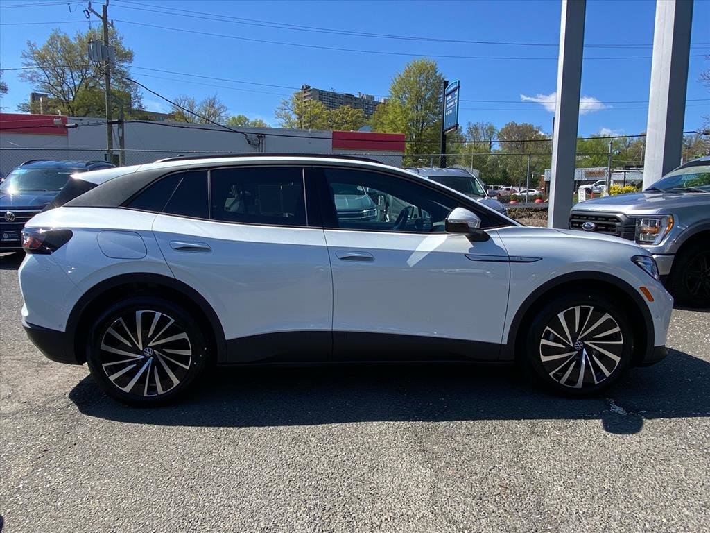 Certified 2024 Volkswagen ID.4 S image 2