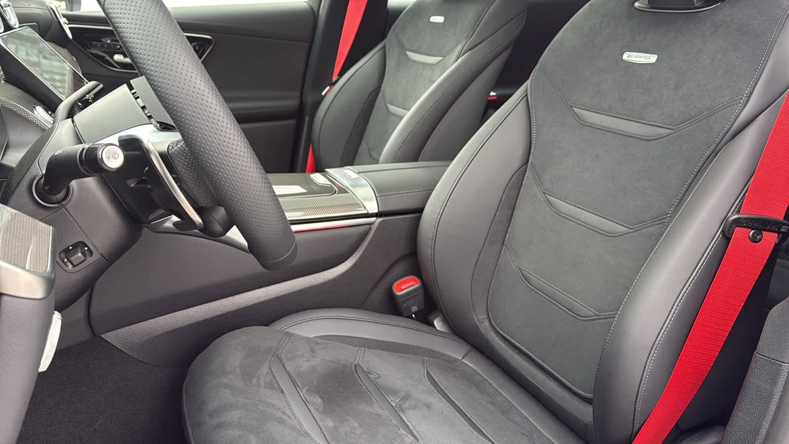 New 2025 Mercedes-Benz GLC 63 AMG S image 27