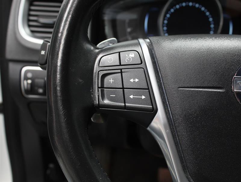 Used 2015 Volvo S60 T6 Platinum FWD image 11