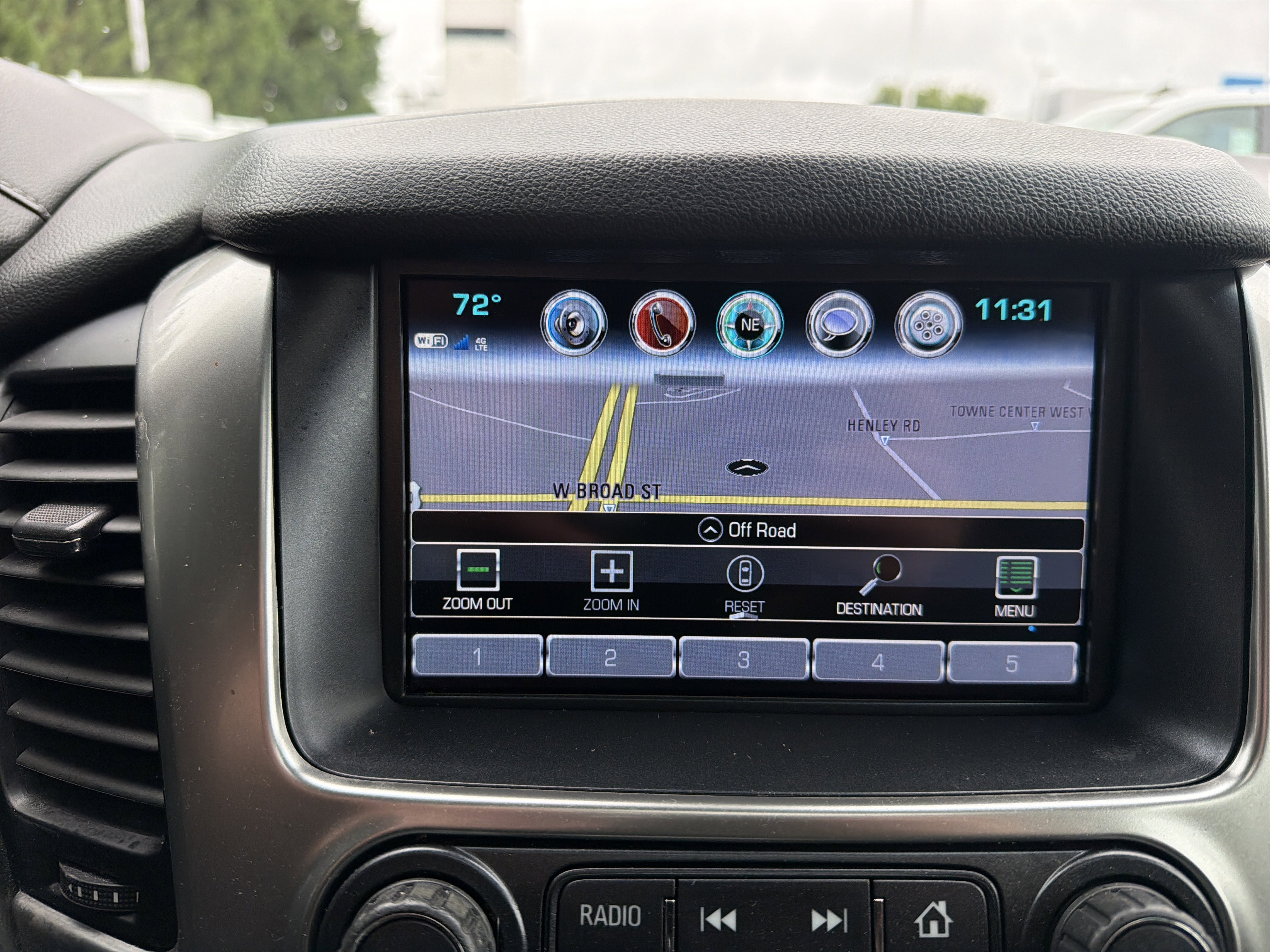 Used 2019 Chevrolet Tahoe LT AWD/4WD image 24