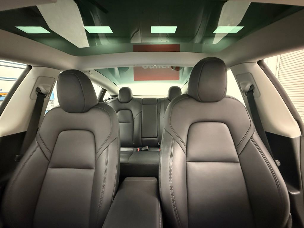 Used 2023 Tesla Model 3 Standard Range image 13