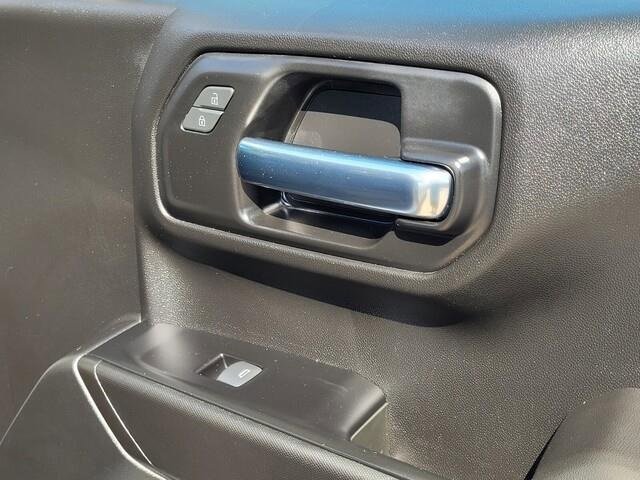 Used 2022 Chevrolet Silverado 1500 Custom Trail Boss image 11