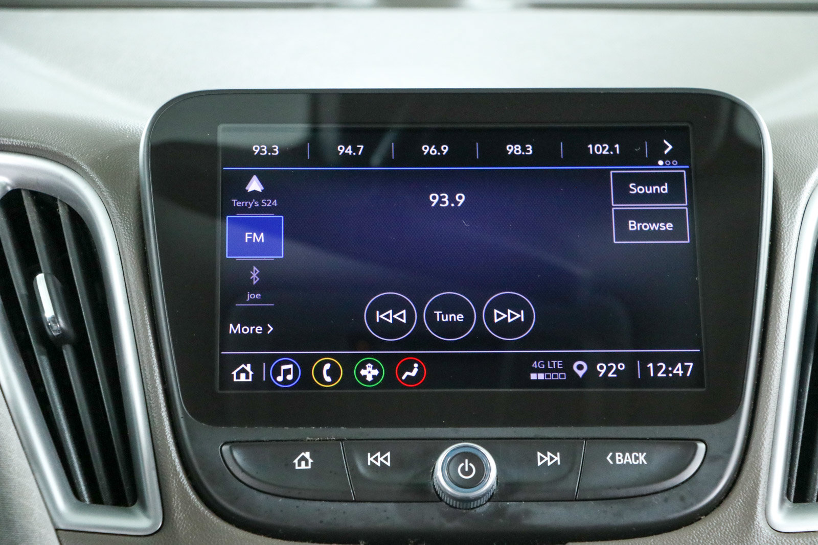 Used 2022 Chevrolet Malibu LT FWD image 19