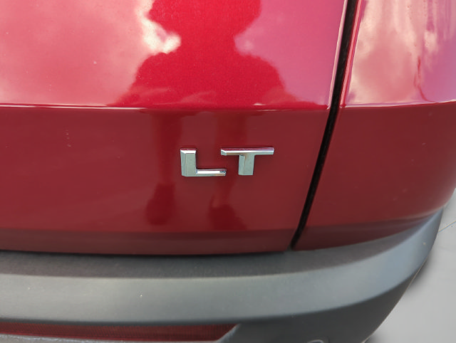 Used 2024 Chevrolet Traverse LT w/ Enhanced Driving Package FWD image 22