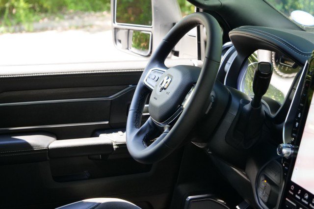 Used 2026 RAM 2500 Laramie AWD/4WD image 45