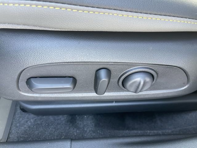 New 2026 Chevrolet Trax ACTIV w/ Sunroof Package image 12