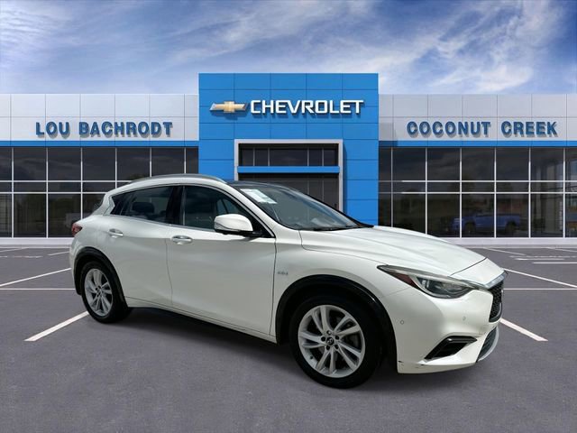 Used 2019 INFINITI QX30 w/ Navigation Package image 2