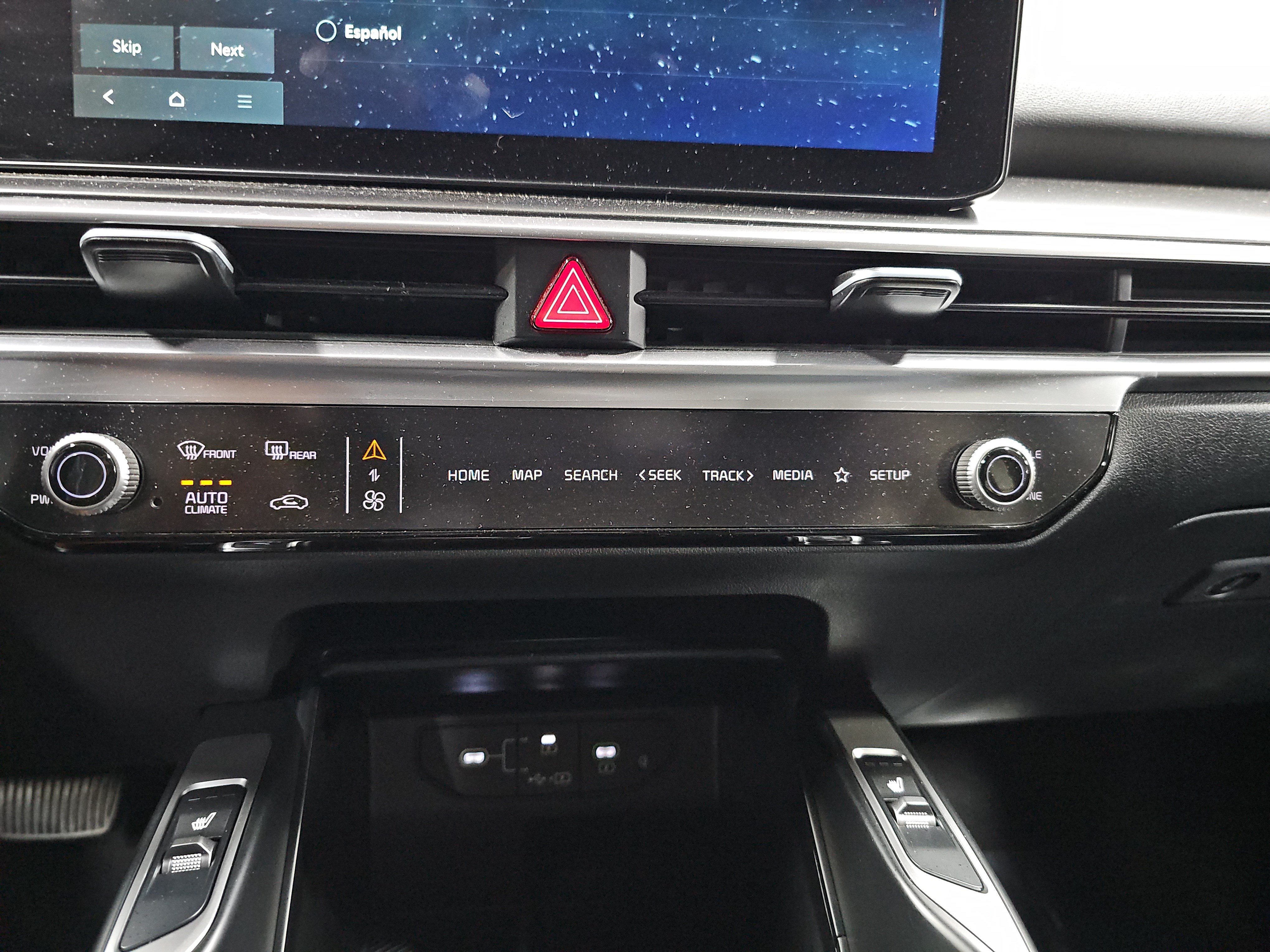 Used 2025 Kia Sorento EX AWD/4WD image 21
