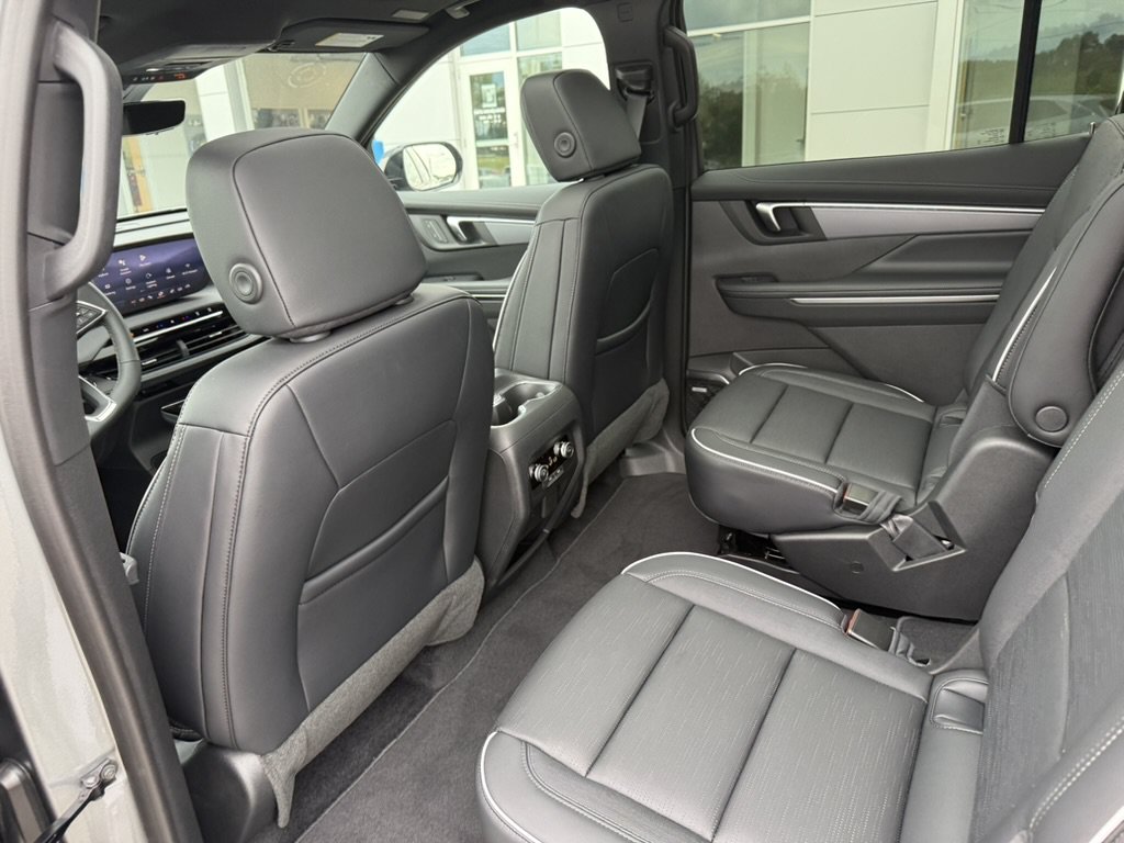 New 2026 Buick Enclave Sport Touring w/ Power Package FWD image 12