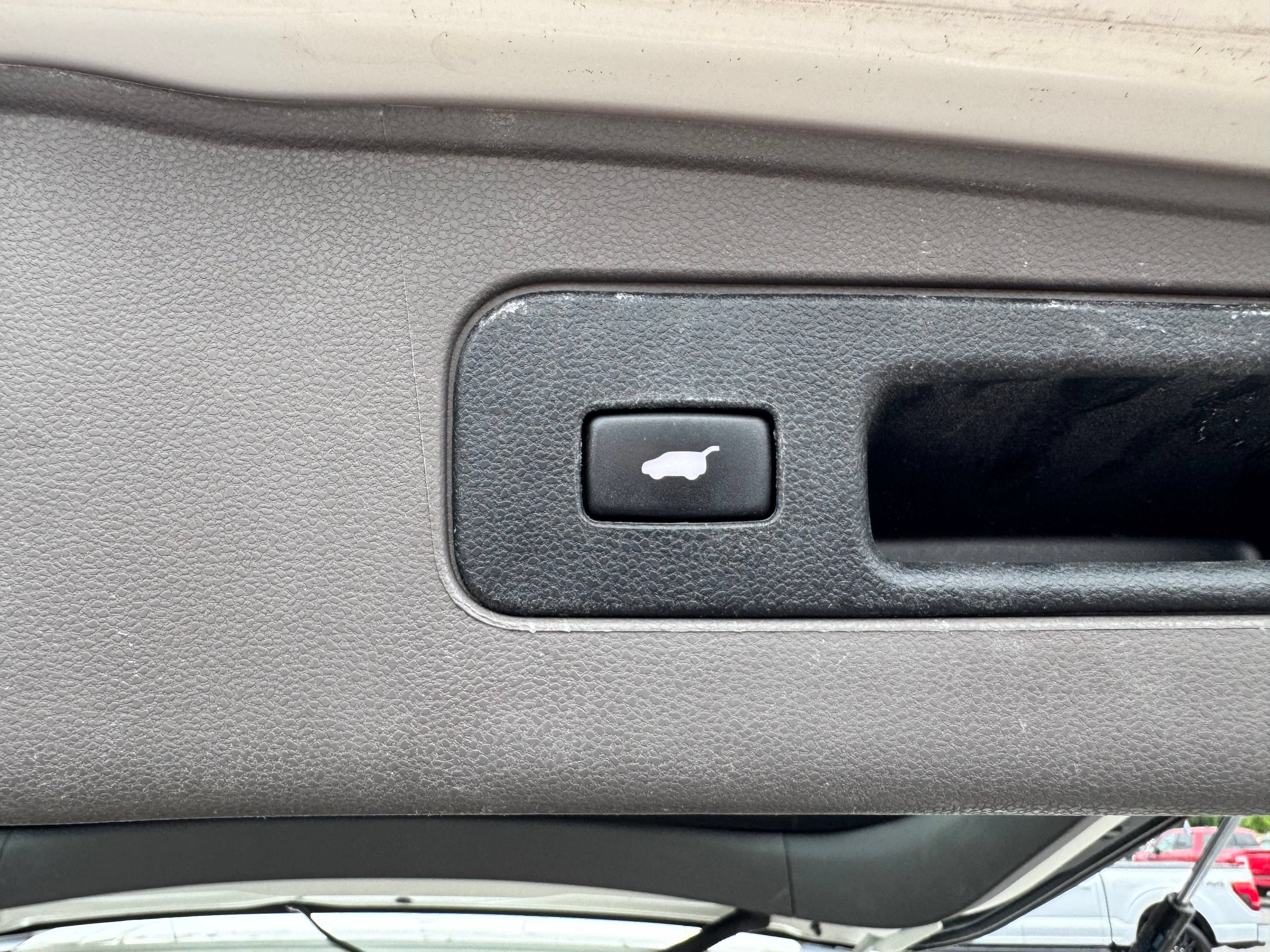 Used 2014 Honda Odyssey Touring Elite image 53