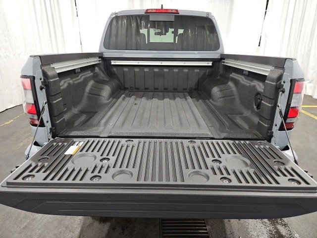 New 2026 Nissan Frontier PRO-4X w/ Pro-4x Convenience Package image 14