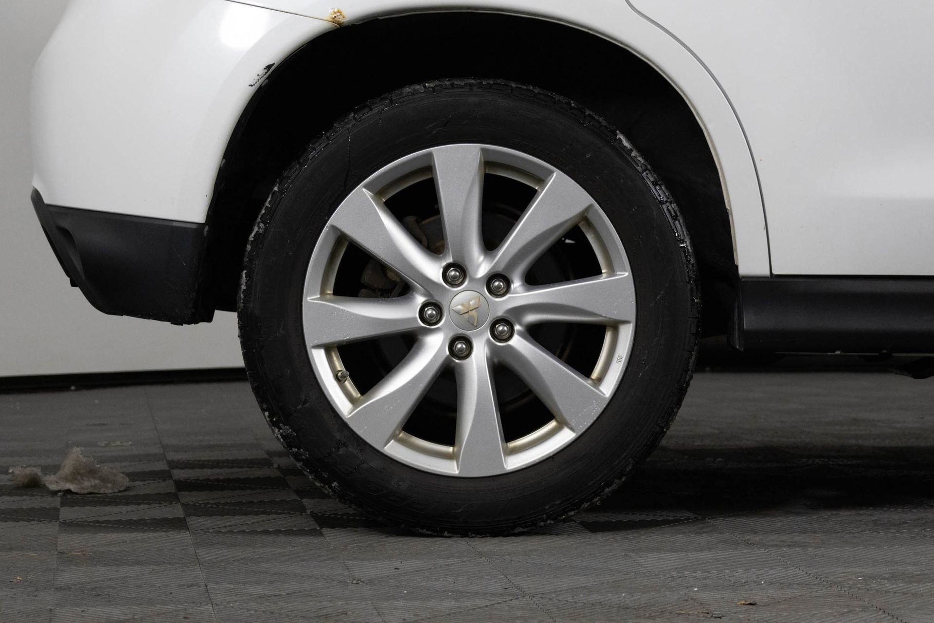 Used 2014 Mitsubishi Outlander Sport ES image 28