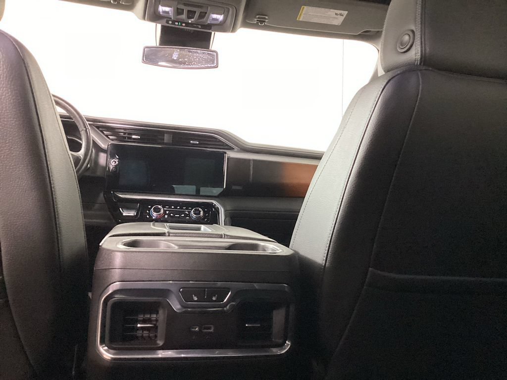 Used 2022 GMC Sierra 1500 Denali AWD/4WD image 26