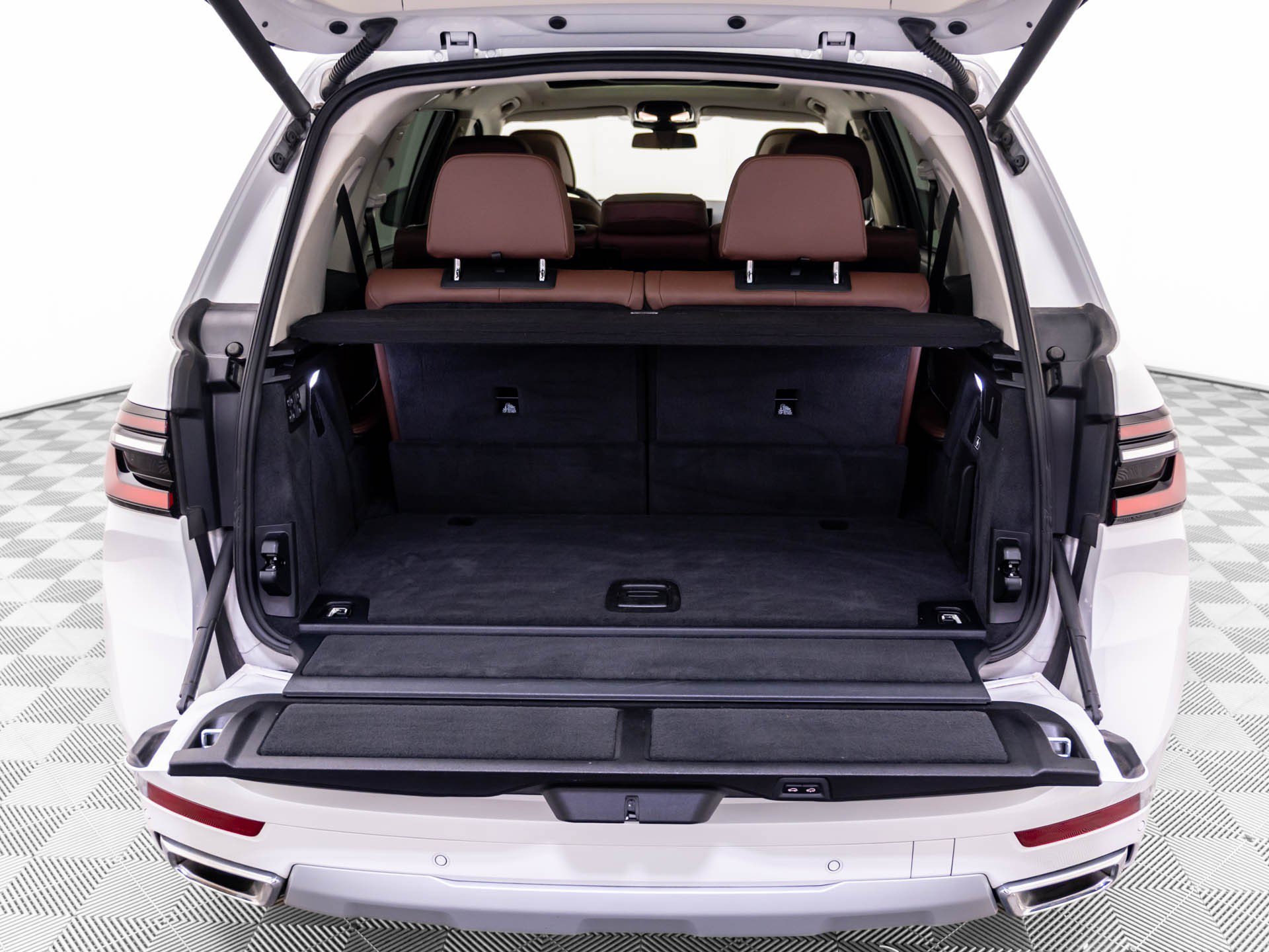 Certified 2026 BMW X7 xDrive40i AWD/4WD image 31