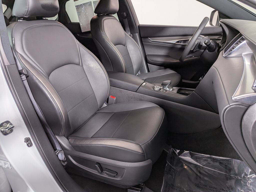 Used 2023 INFINITI QX55 Essential AWD/4WD image 25