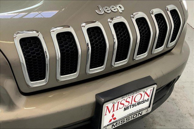 Used 2017 Jeep Cherokee Latitude image 29
