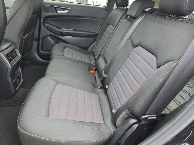 Used 2020 Ford Edge SE w/ Cargo Accessory Package FWD image 27