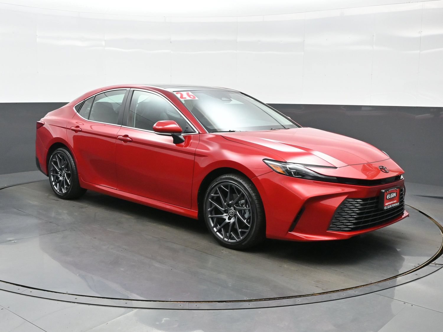 Used 2026 Toyota Camry XLE AWD/4WD image 8