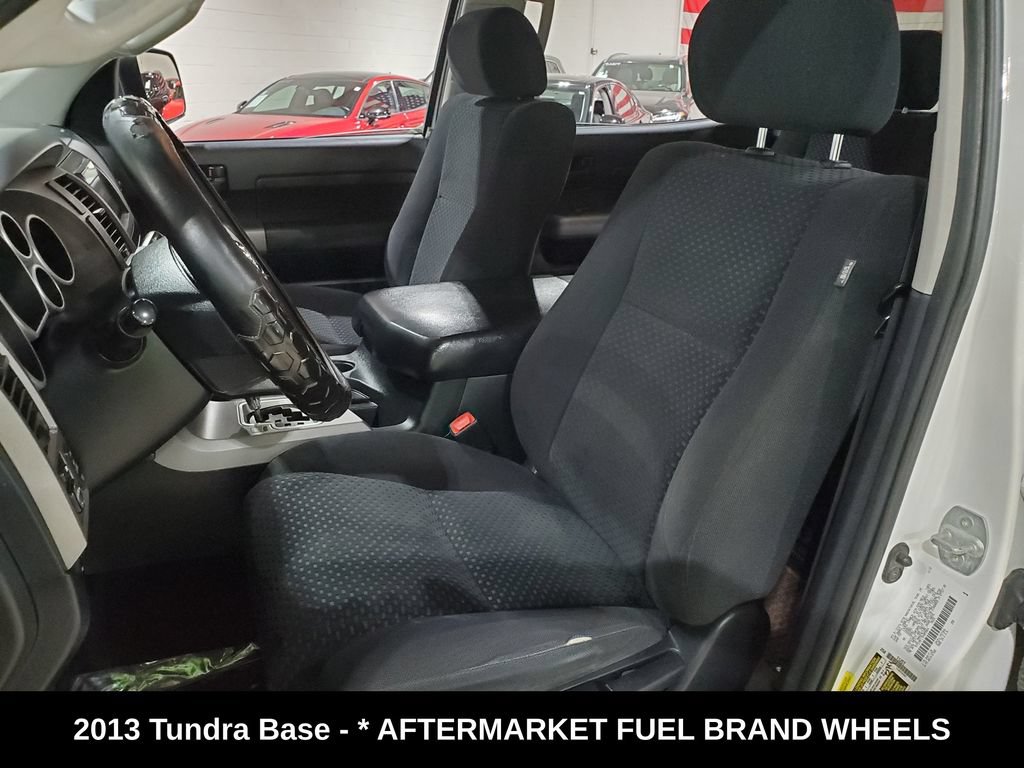 Used 2013 Toyota Tundra 2WD CrewMax w/ Tow Pkg image 6