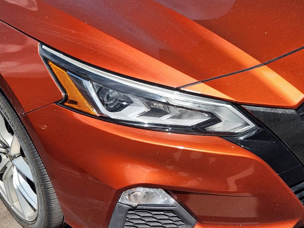 Used 2019 Nissan Altima 2.5 SR w/ SR Premium Package image 22