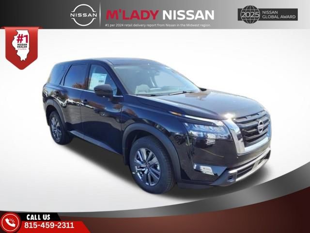 New 2025 Nissan Pathfinder S image 1