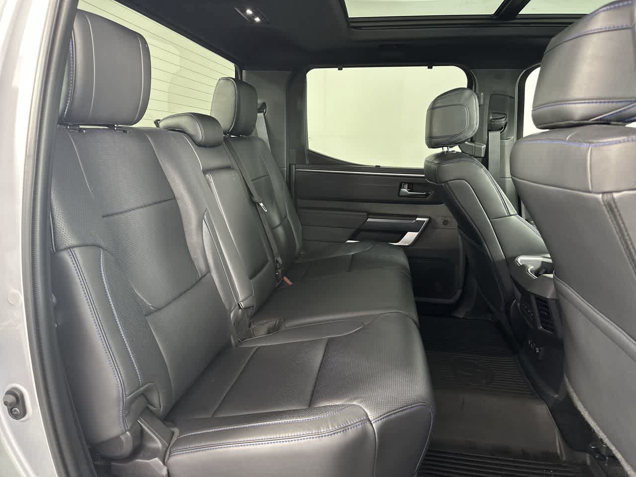 Used 2024 Toyota Tundra Platinum AWD/4WD image 21