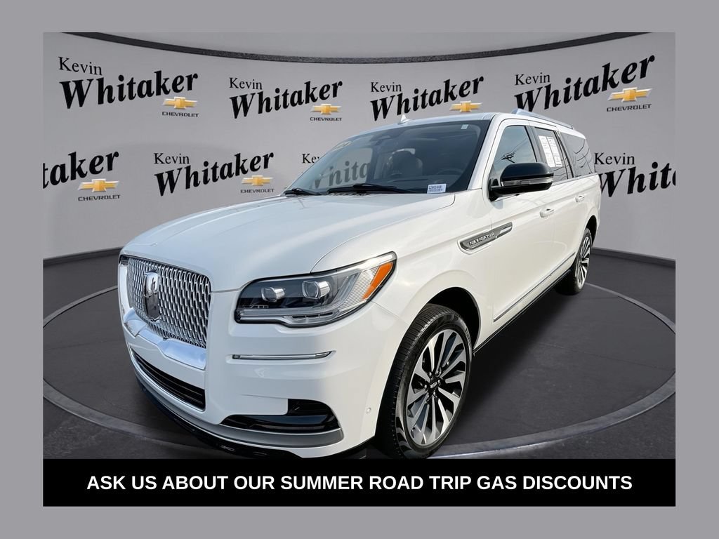 Used 2024 Lincoln Navigator L Reserve AWD/4WD image 1