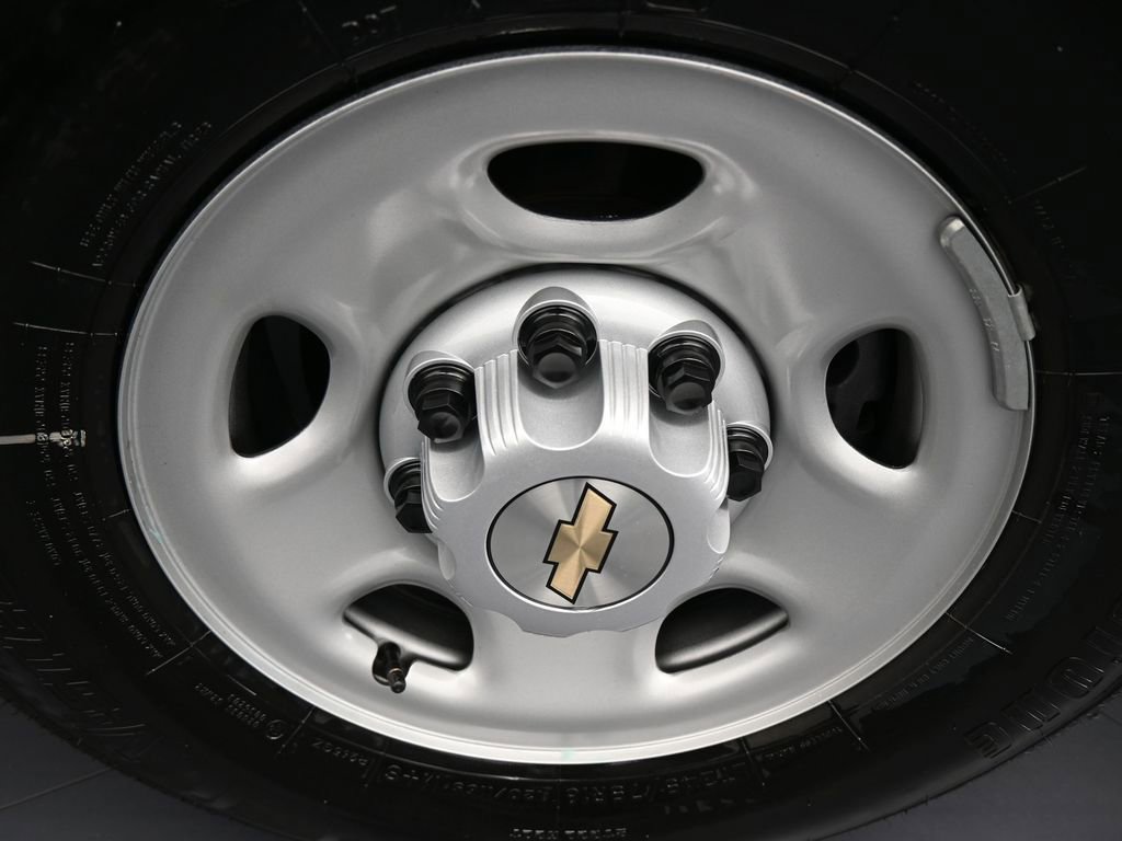 New 2025 Chevrolet Express 2500 w/ Driver Convenience Package image 35