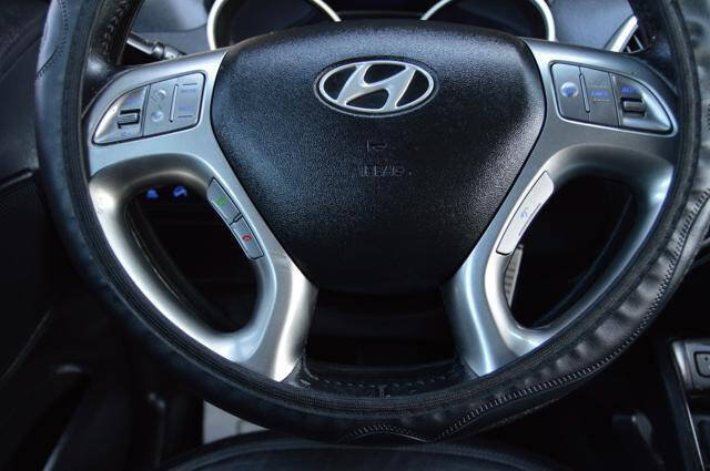 Used 2012 Hyundai Tucson GLS AWD/4WD image 19