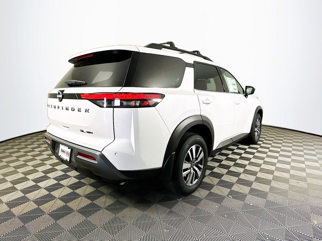 New 2026 Nissan Pathfinder SL AWD/4WD image 10