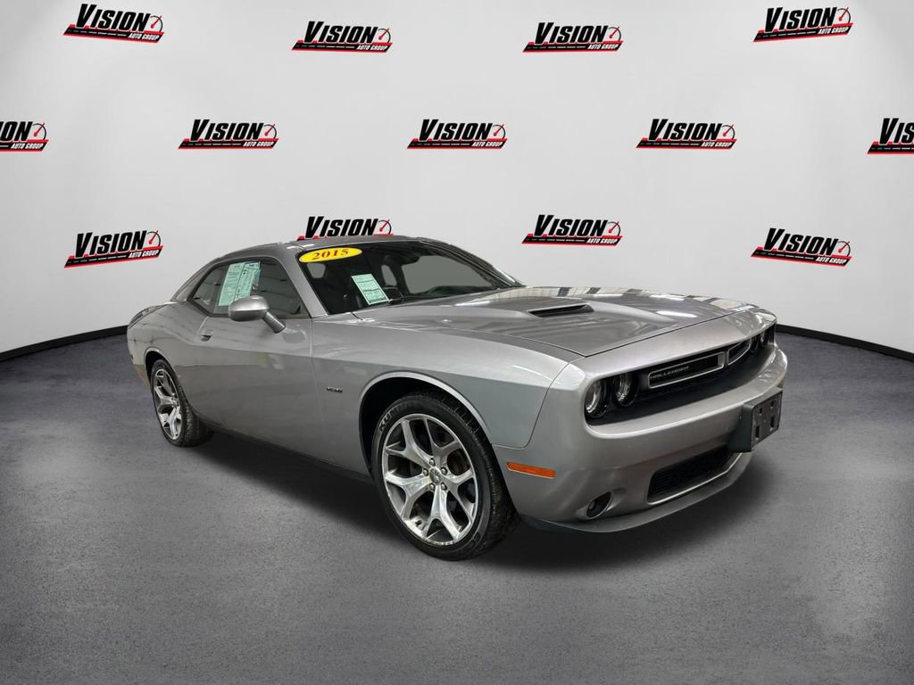 Used 2015 Dodge Challenger R/T Plus image 3