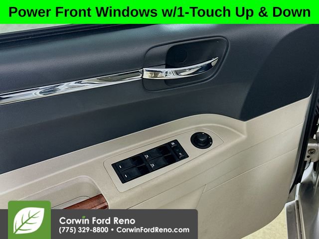 Used 2006 Chrysler 300 Touring w/ Luxury Group image 16