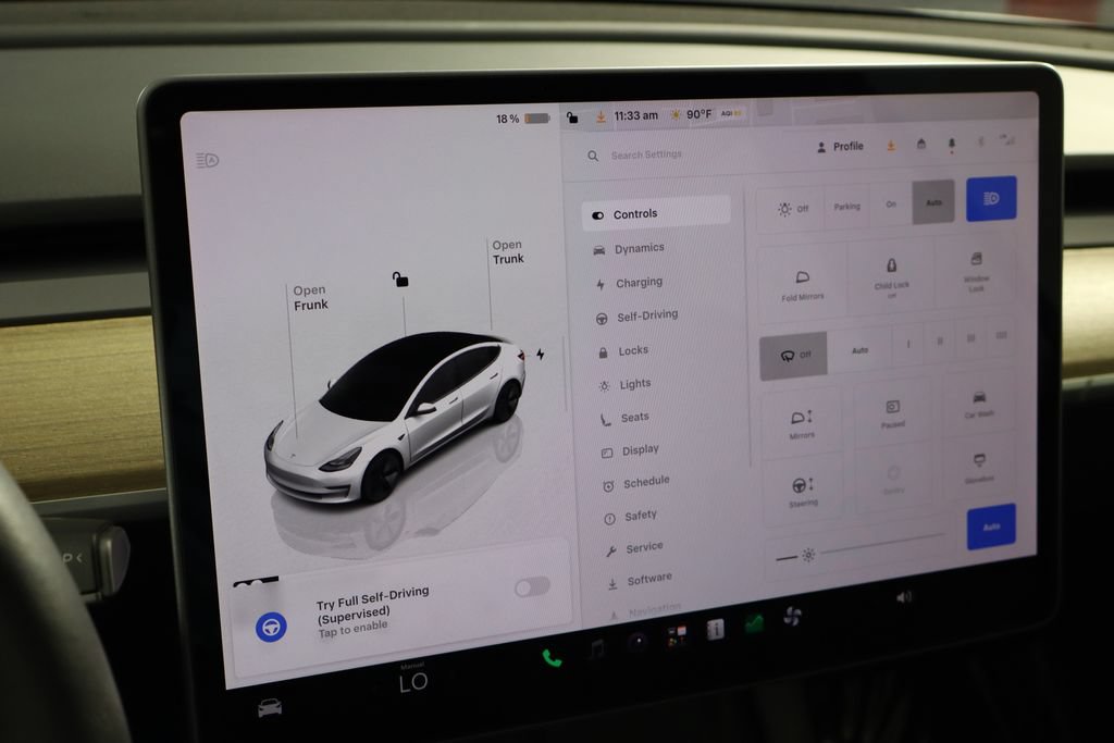 Used 2023 Tesla Model 3 Standard Range RWD image 19