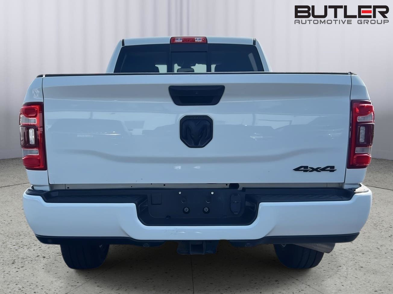 Used 2024 RAM 2500 Laramie AWD/4WD image 3