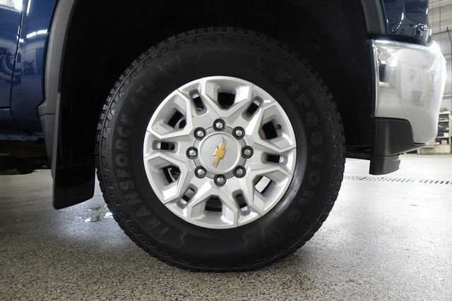 Used 2022 Chevrolet Silverado 2500 LT w/ Convenience Package image 25