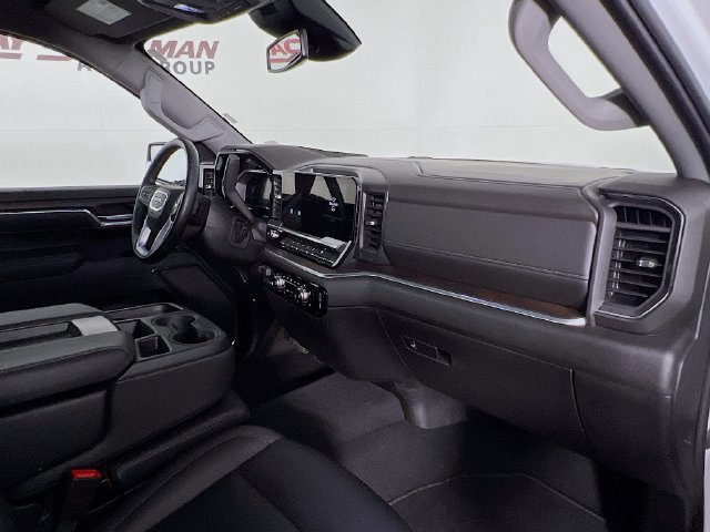 Used 2026 GMC Sierra 1500 SLT AWD/4WD image 39
