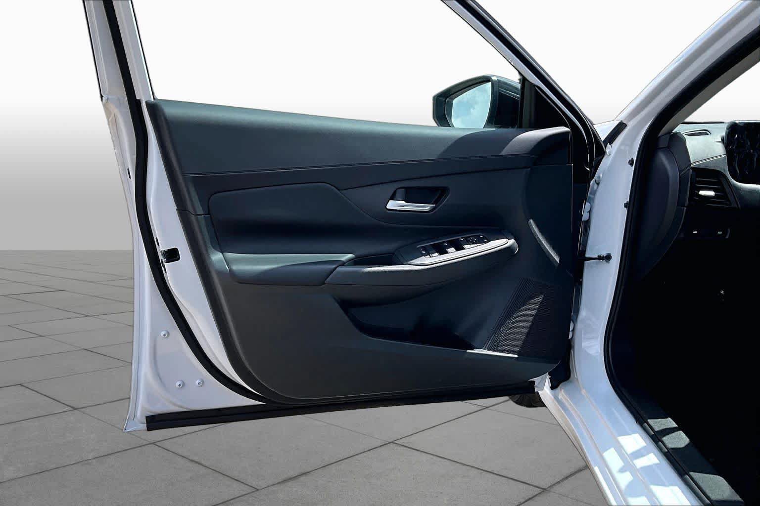 New 2027 Nissan Sentra S w/ Floor Mat Package FWD image 16