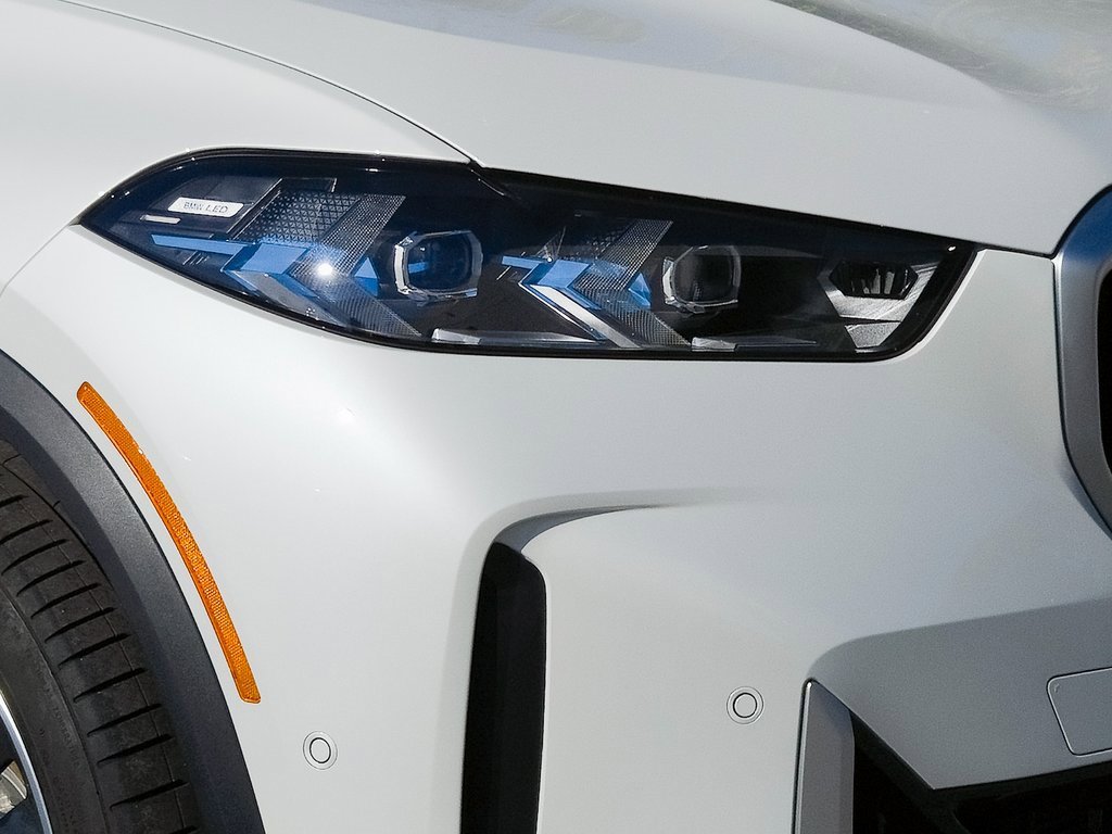 Used 2025 BMW X5 sDrive40i w/ Parking Assistance Package image 8