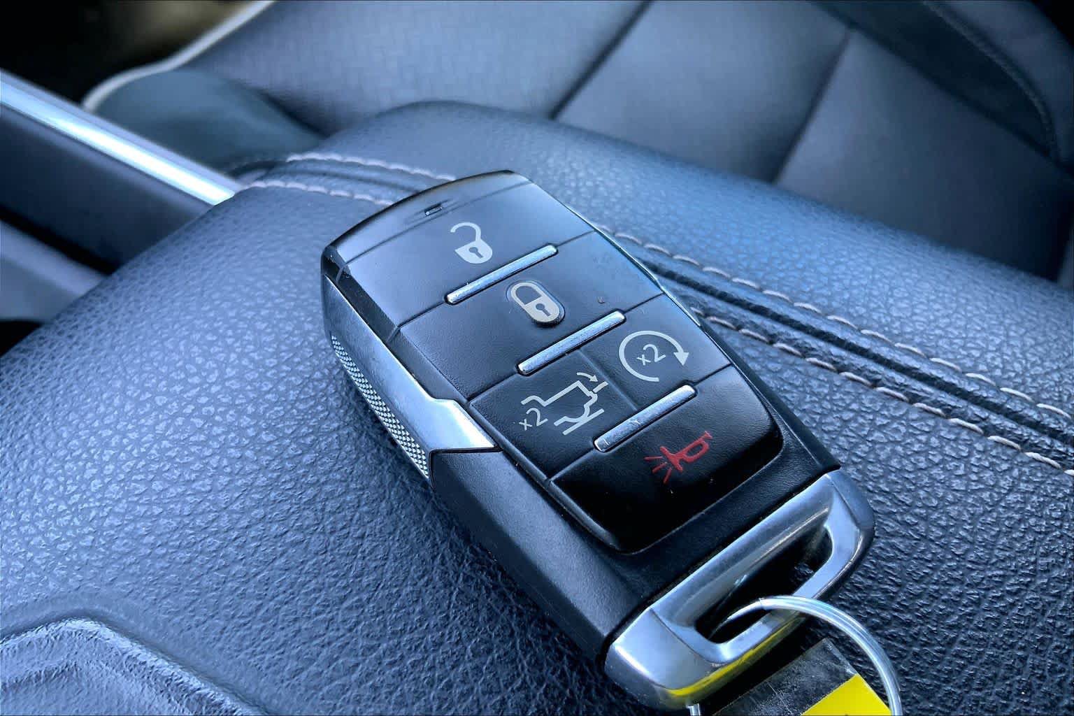 Used 2020 RAM 1500 Laramie w/ Sport Appearance Package AWD/4WD image 15