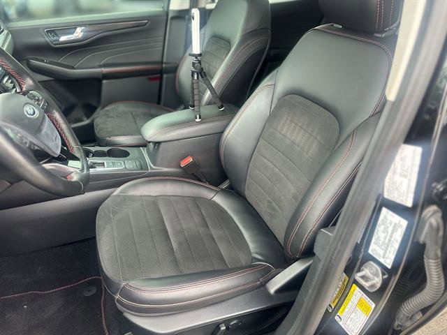 Used 2021 Ford Escape SEL w/ Equipment Group 302A image 13