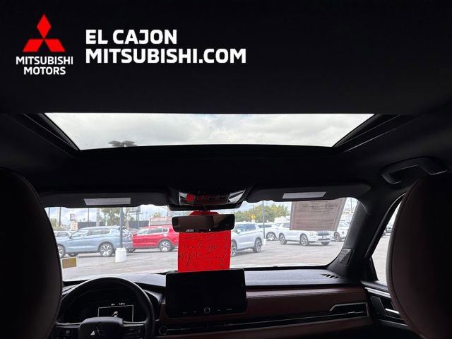 Used 2025 Mitsubishi Outlander SEL FWD image 23