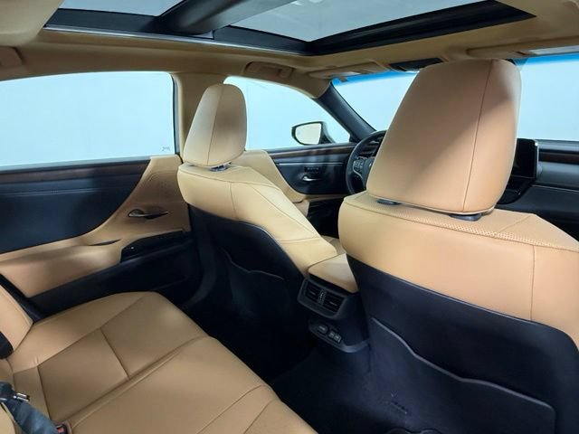 Used 2025 Lexus ES 350 w/ Premium Package FWD image 29