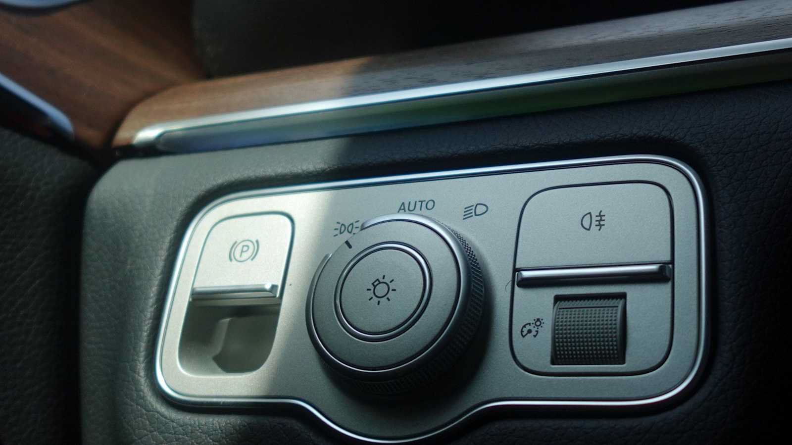Used 2026 Mercedes-Benz GLE 350 4MATIC image 40